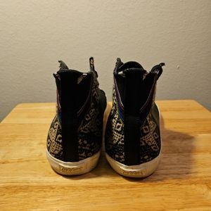 Inkkas hiking shoes...size 11 men..13 women